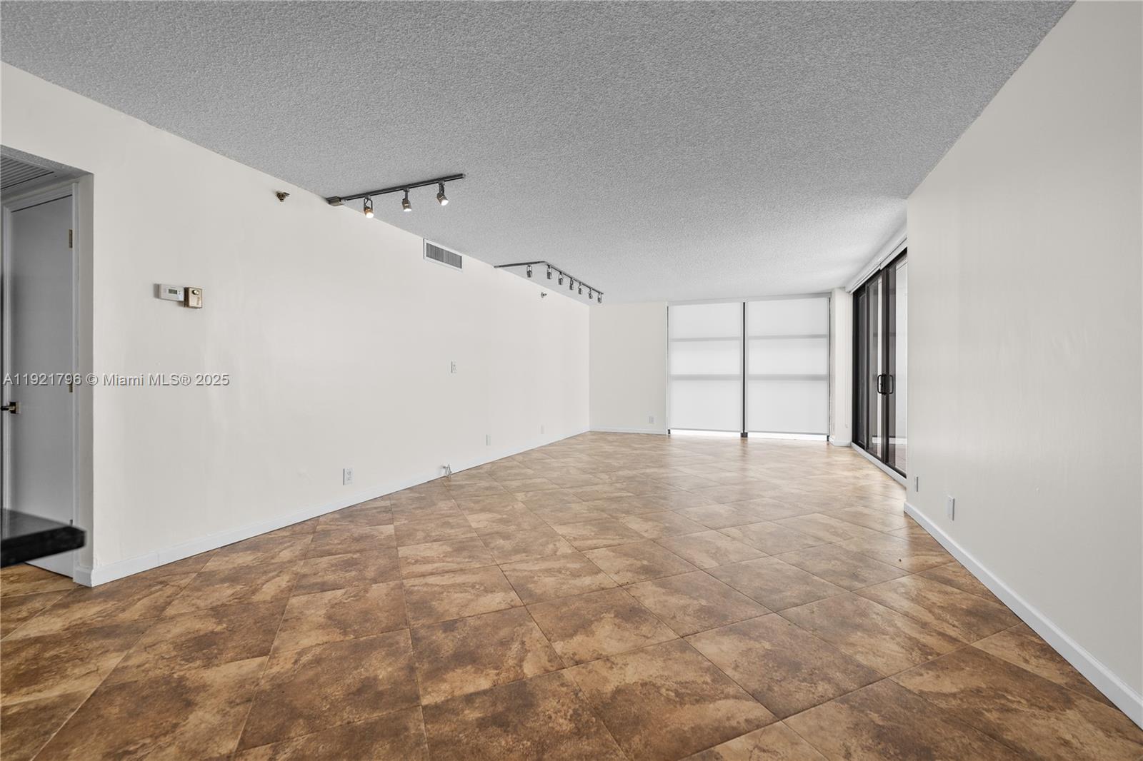 Photo of 20225 34th Ct #413, Aventura, Florida, 33180 -