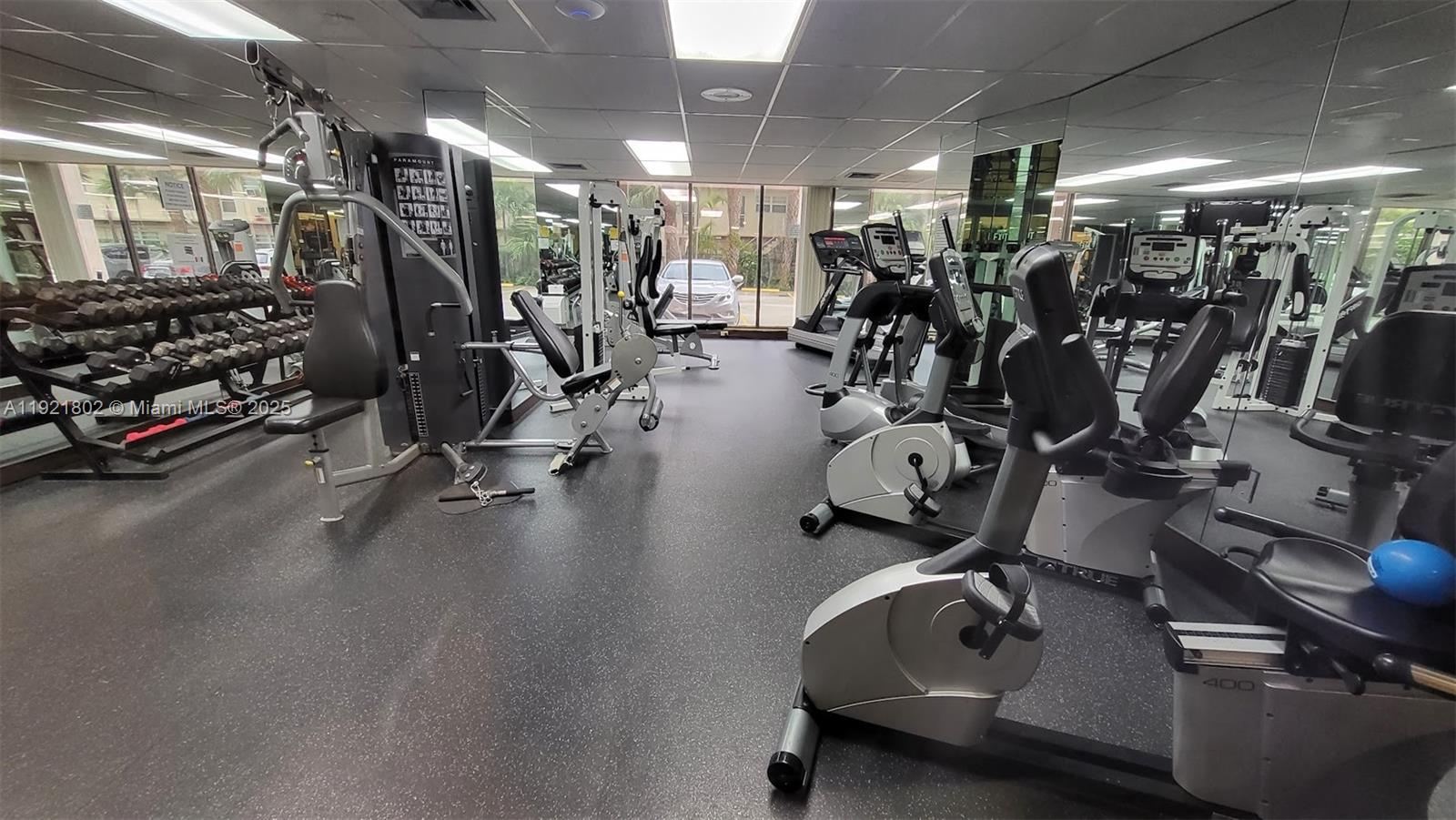 3A 1 / 2 870 sq. ft. $ 2025-11-27 0 Photo