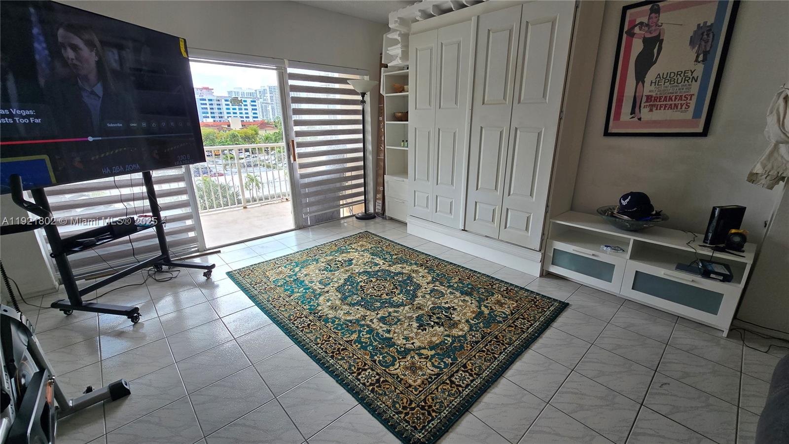 3A 1 / 2 870 sq. ft. $ 2025-11-27 0 Photo