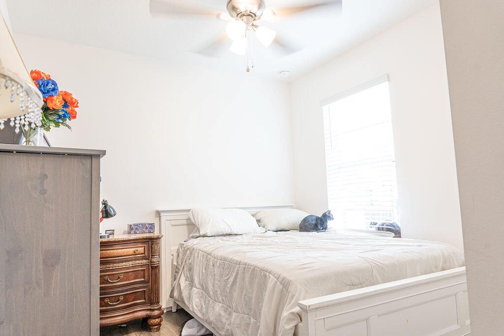 Ver detalles 2108 5 / 3 2274 sq. ft. $ 2026-06-14 0 foto