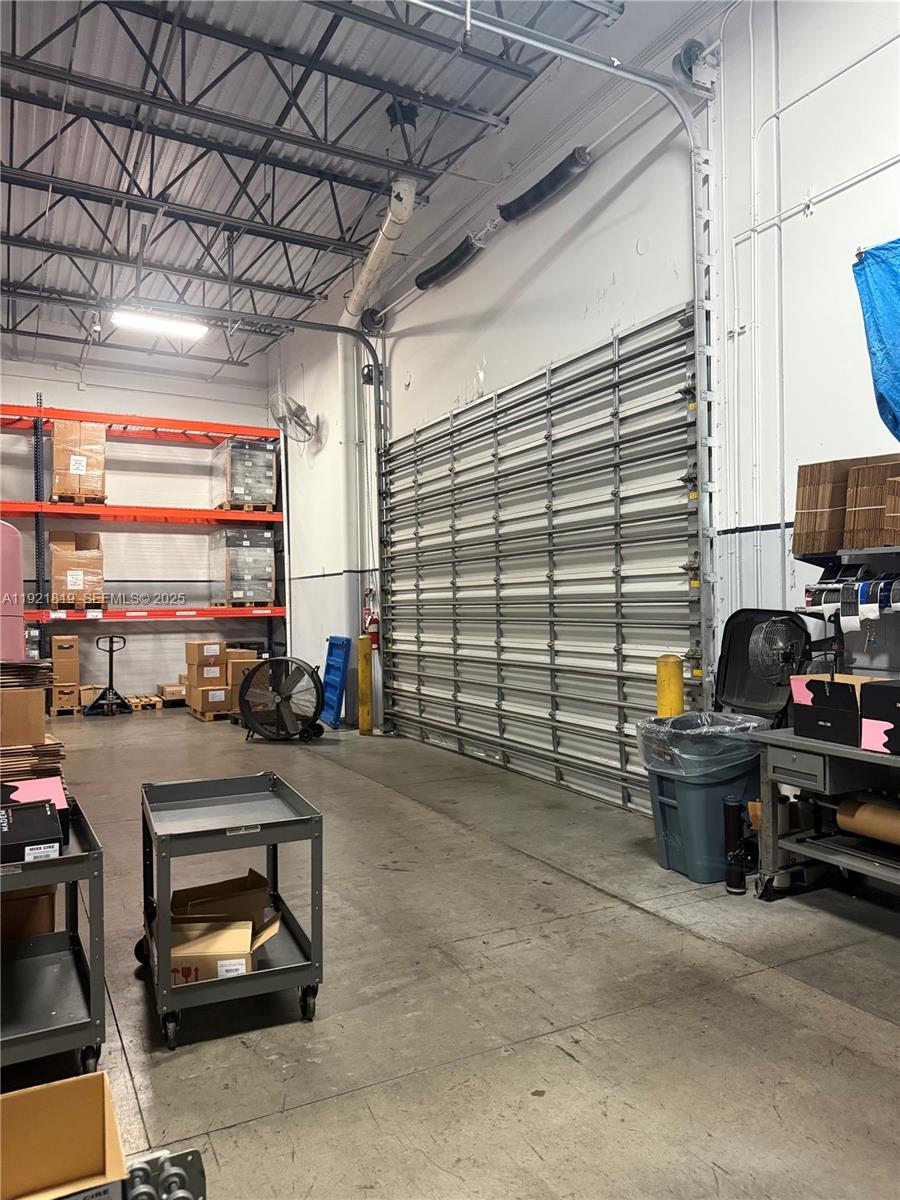 See details 8 / sq. ft. $ 2025-11-27 0 Photo