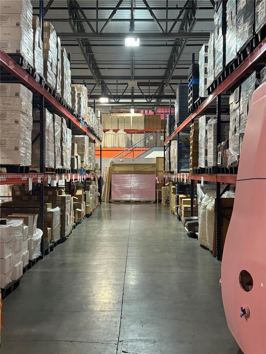 See details 8 / sq. ft. $ 2025-11-27 0 Photo