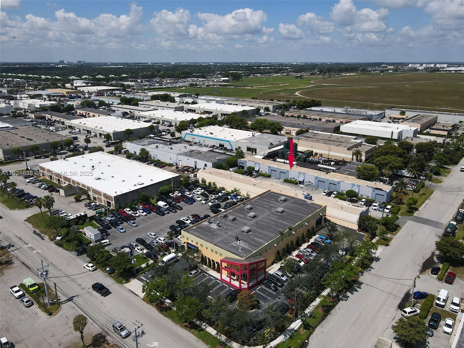   /   sq. ft. $ 2025-11-27 0 Photo