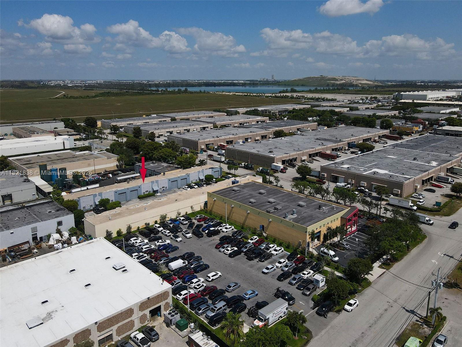   /   sq. ft. $ 2025-11-27 0 Photo