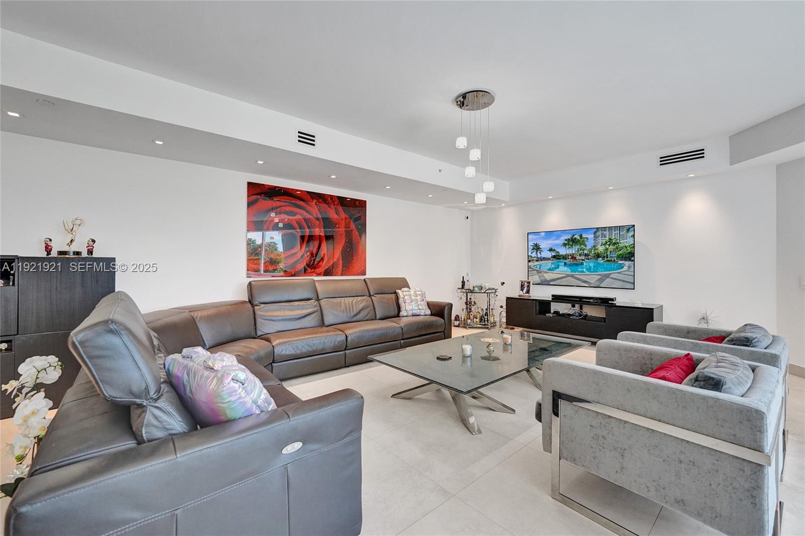 Photo of 21200 Point Place #403, Aventura, Florida, 33180 -