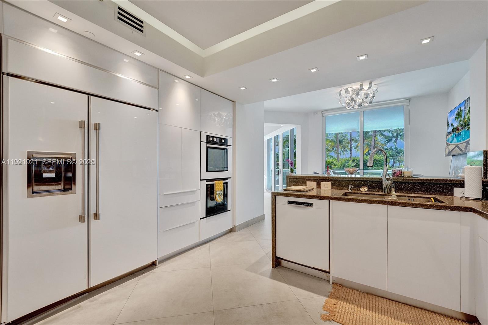 Photo of 21200 Point Place #403, Aventura, Florida, 33180 -