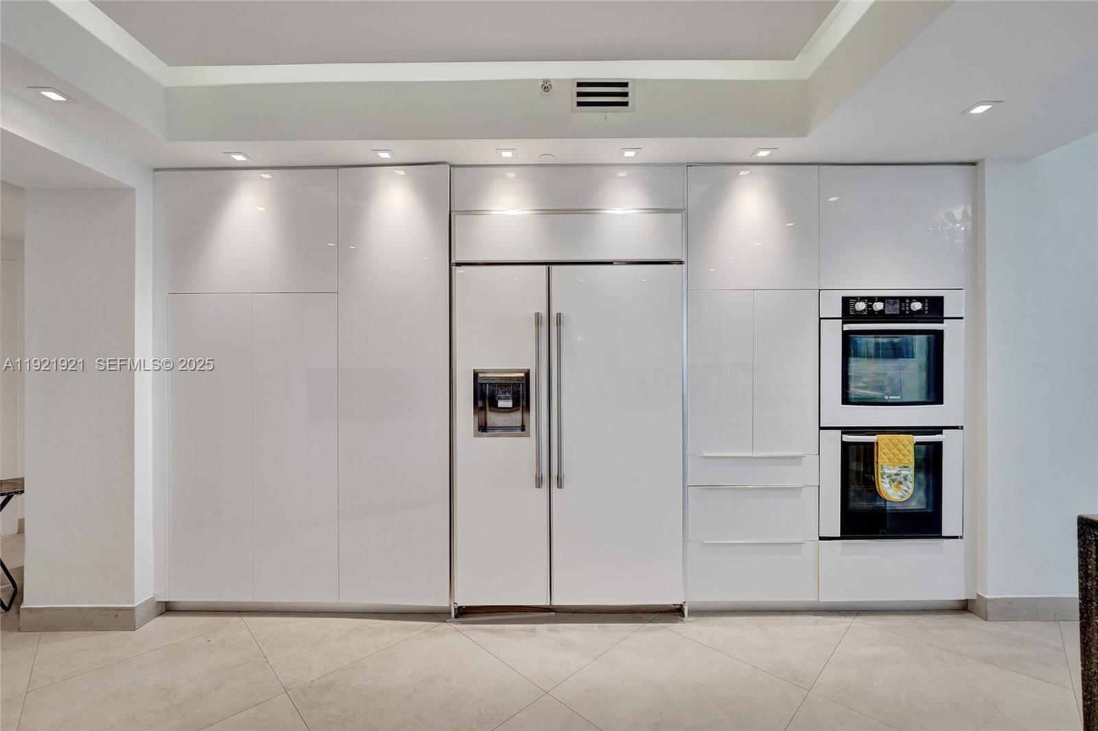 Photo of 21200 Point Place #403, Aventura, Florida, 33180 -