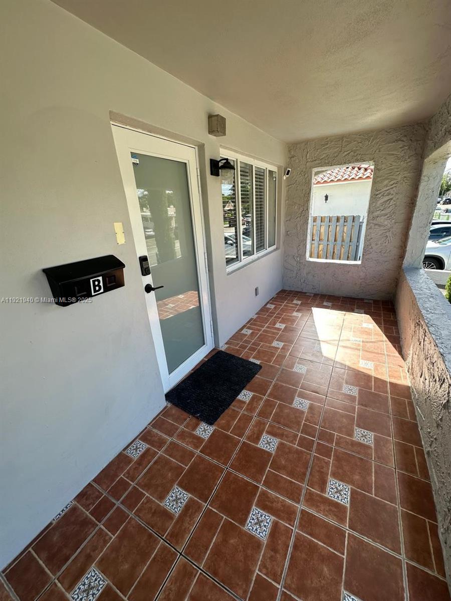 See details / 1908 sq. ft. $ 2025-11-28 0 Photo