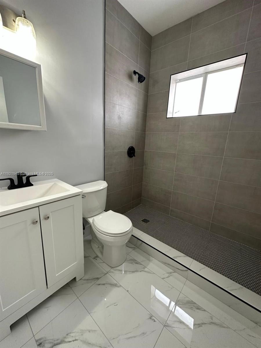 See details / 1908 sq. ft. $ 2025-11-28 0 Photo