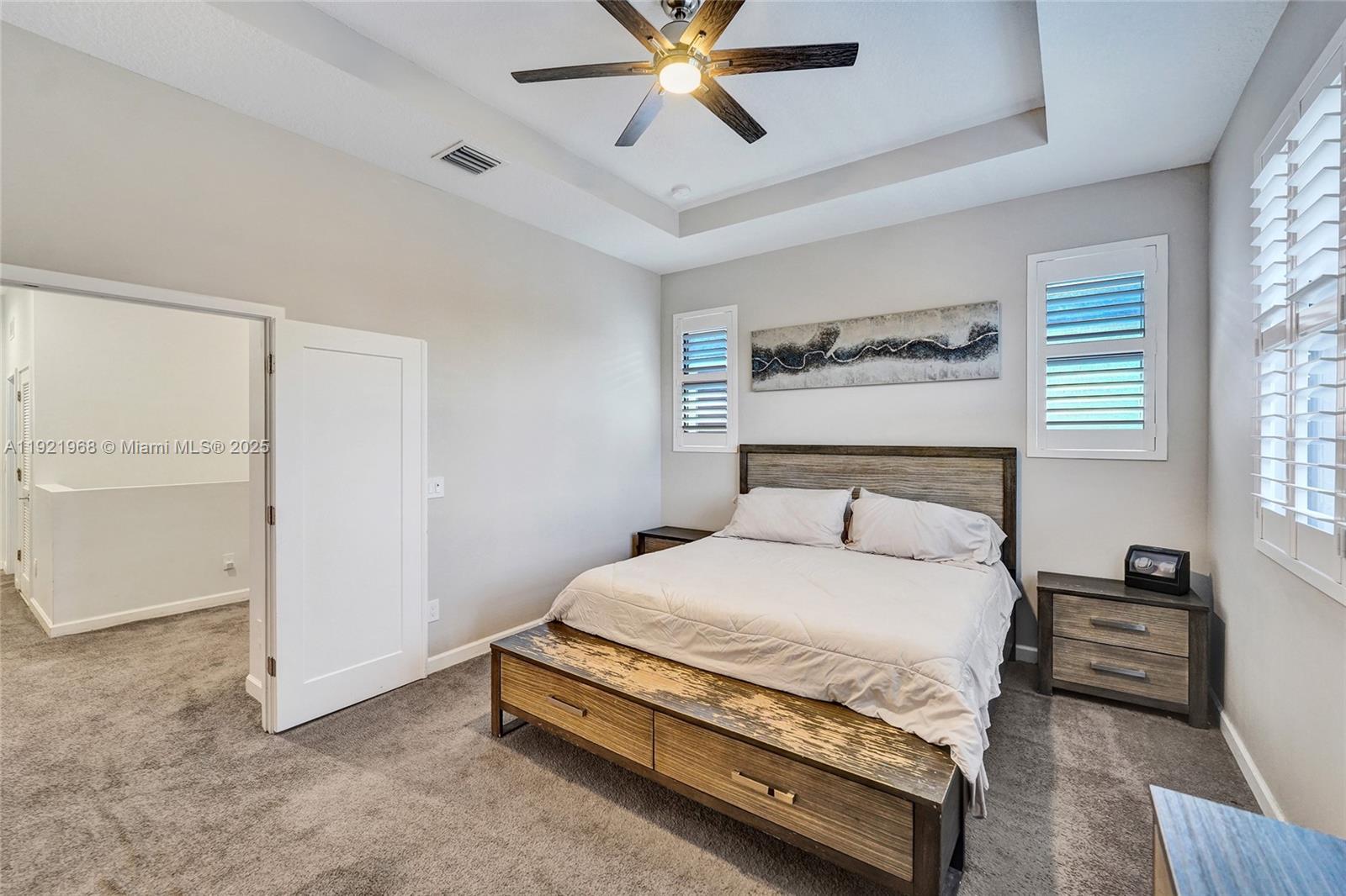 4947 3 / 3 2187 sq. ft. $ 2025-11-28 0 Photo