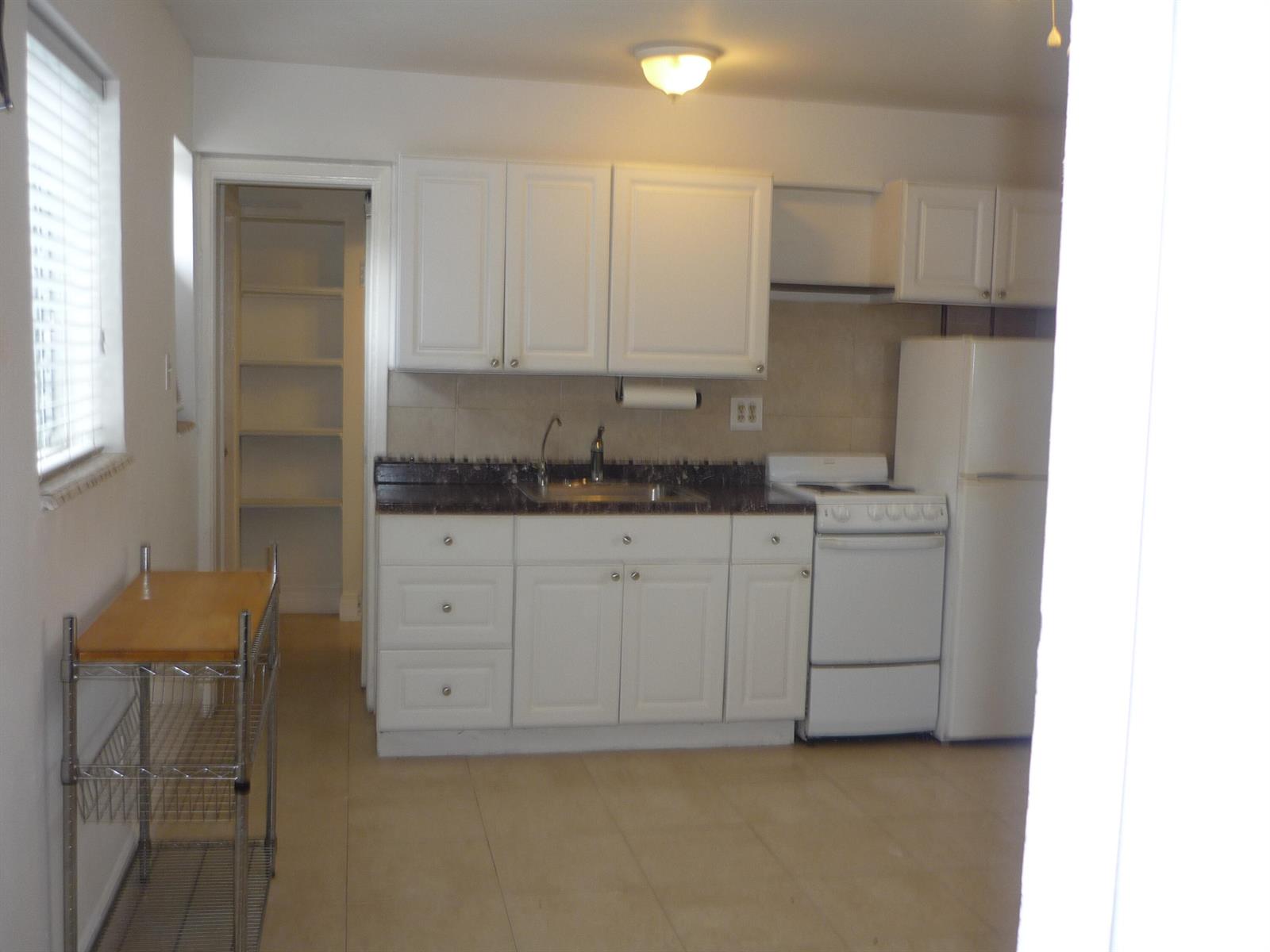 Ver detalles / 0 1495 sq. ft. $ 2026-04-19 0 foto
