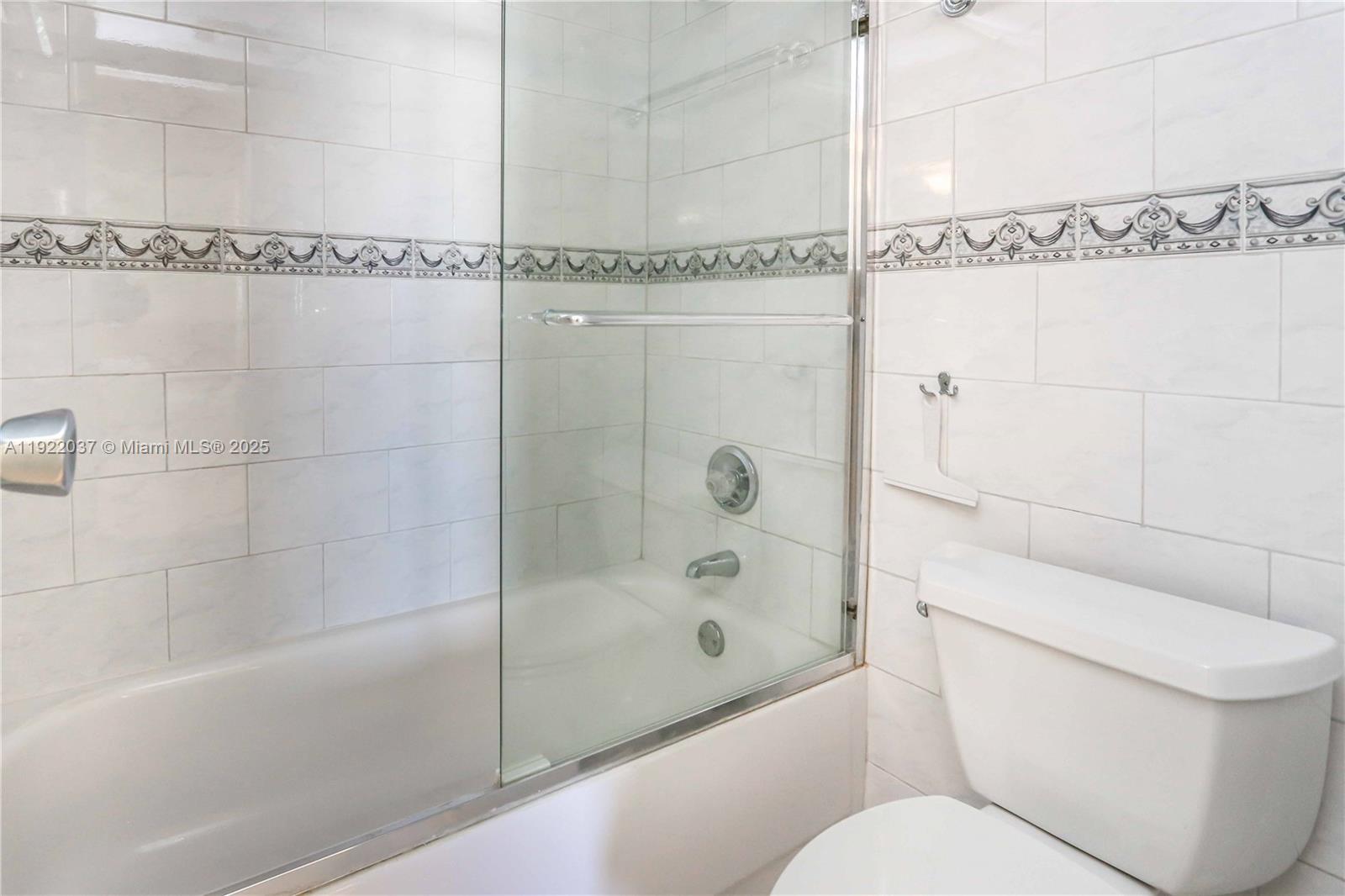 Photo of 3625 Country Club Dr #1804, Aventura, Florida, 33180 -