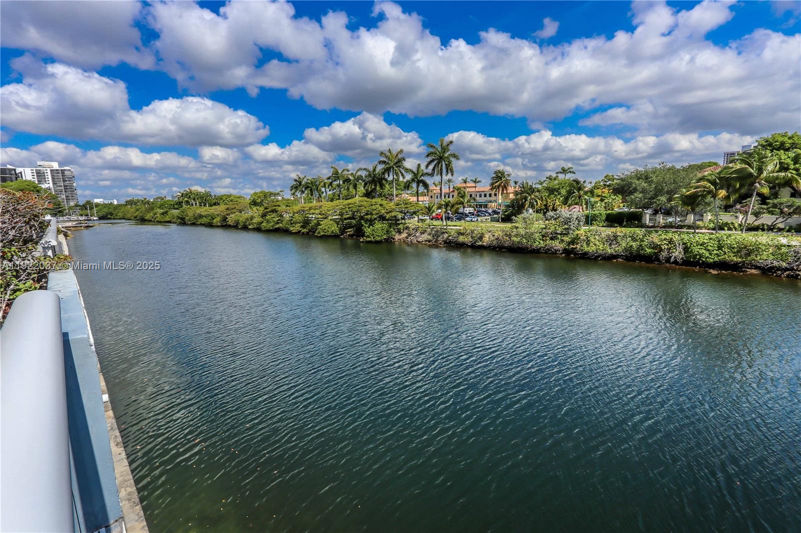 Photo of 3625 Country Club Dr #1804, Aventura, Florida, 33180 -