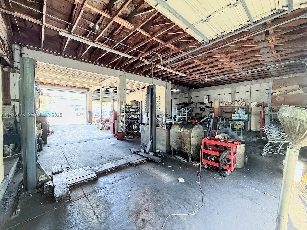 Ver detalles / sq. ft. $ 2025-11-28 0 foto