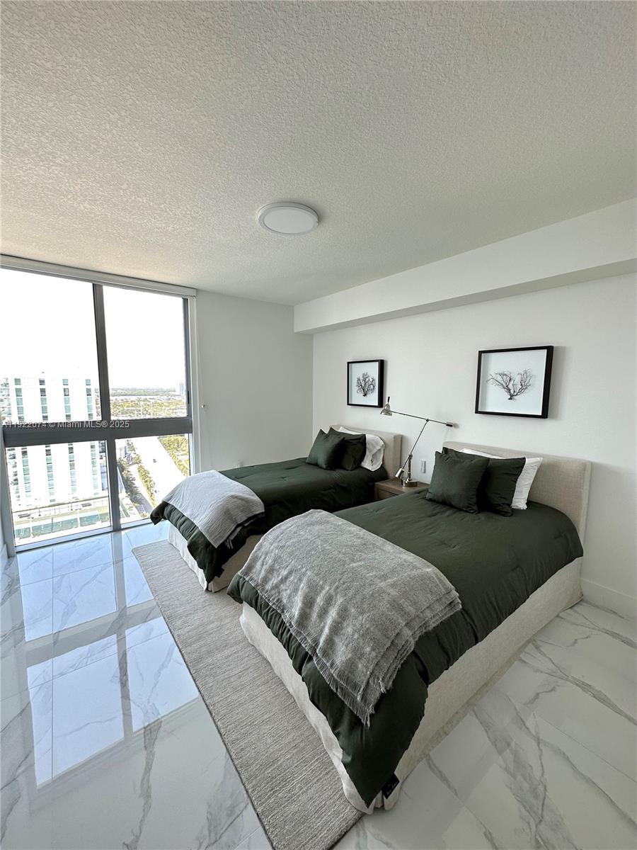 See details 5-2002 3 / 4 1892 sq. ft. $ 2025-11-28 0 Photo