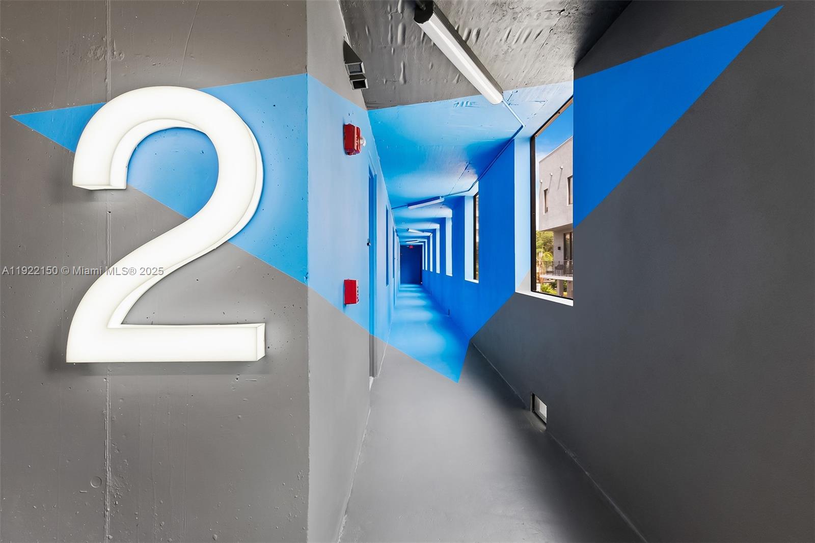   /   sq. ft. $ 2025-11-28 0 Photo