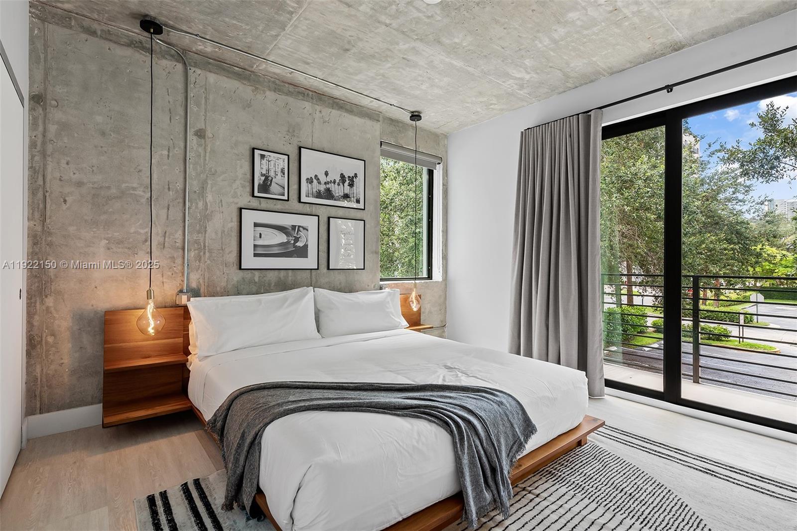   /   sq. ft. $ 2025-11-28 0 Photo