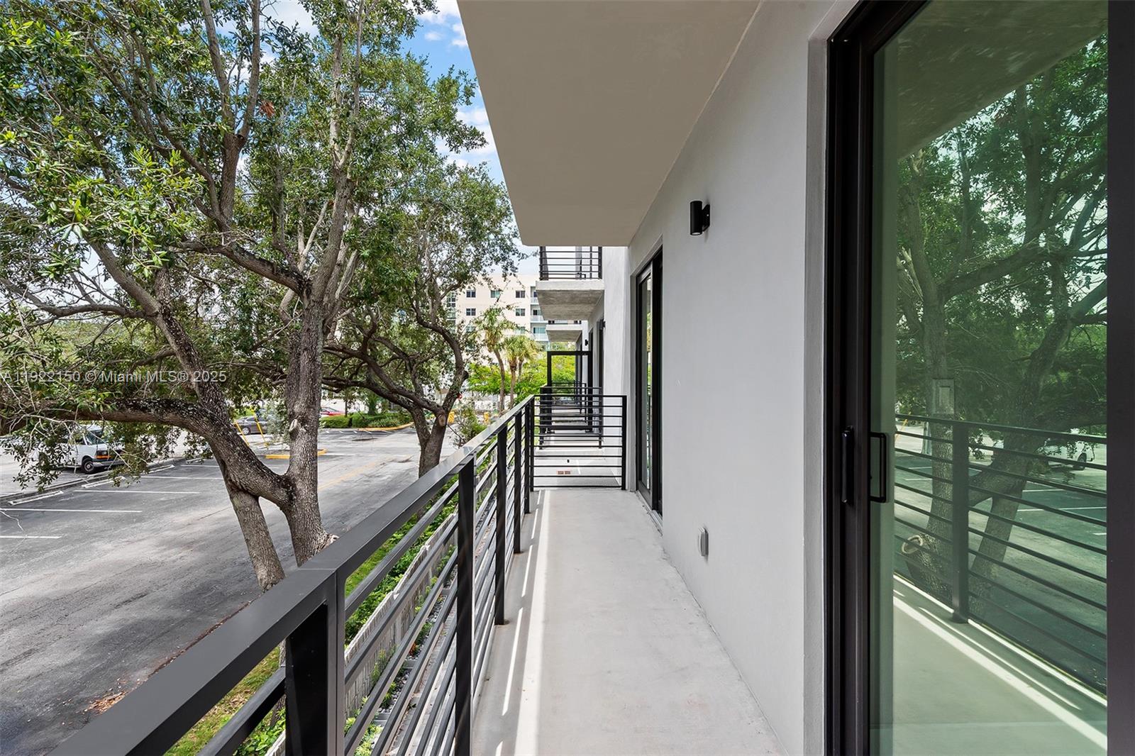   /   sq. ft. $ 2025-11-28 0 Photo