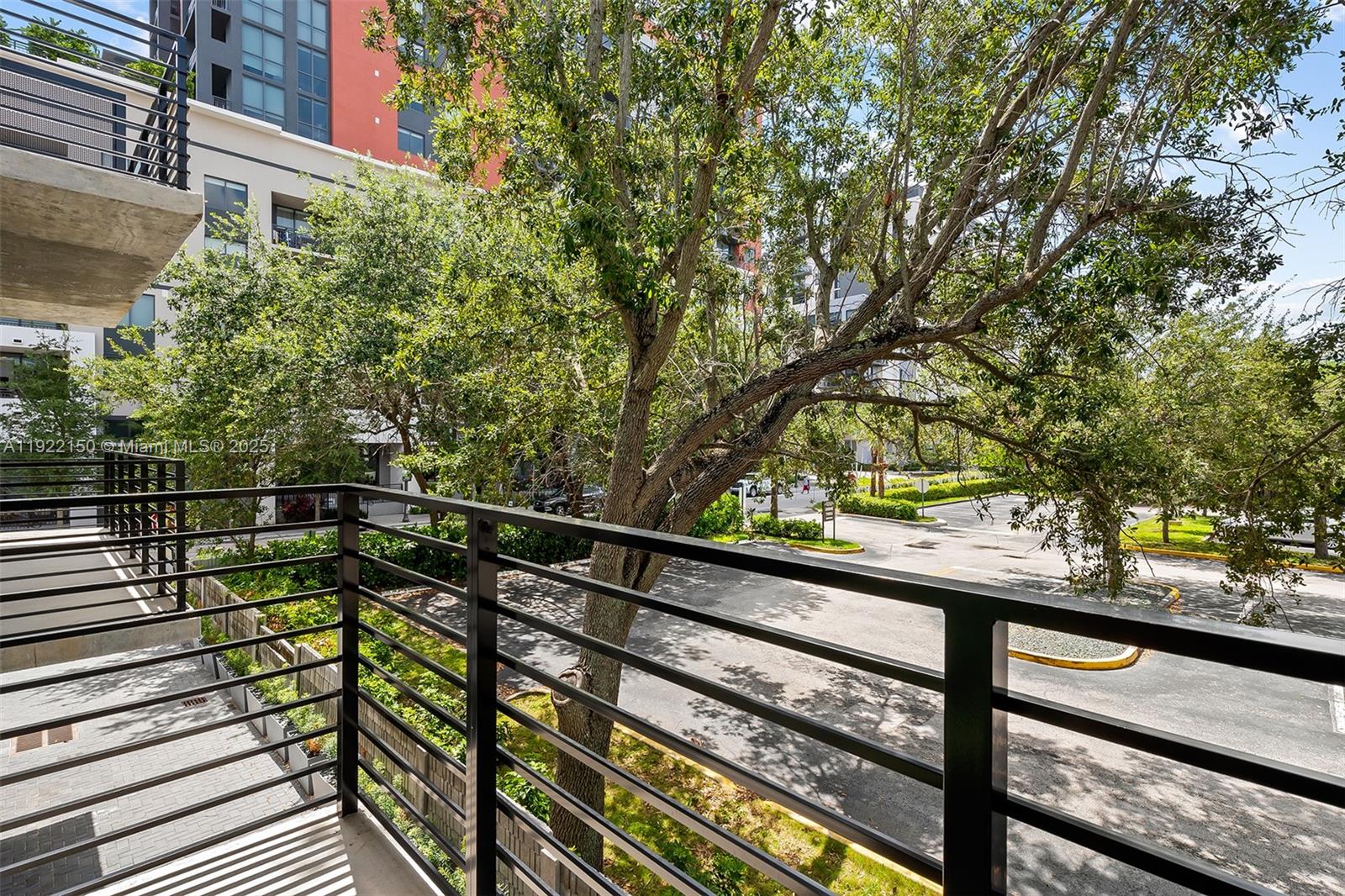   /   sq. ft. $ 2025-11-28 0 Photo