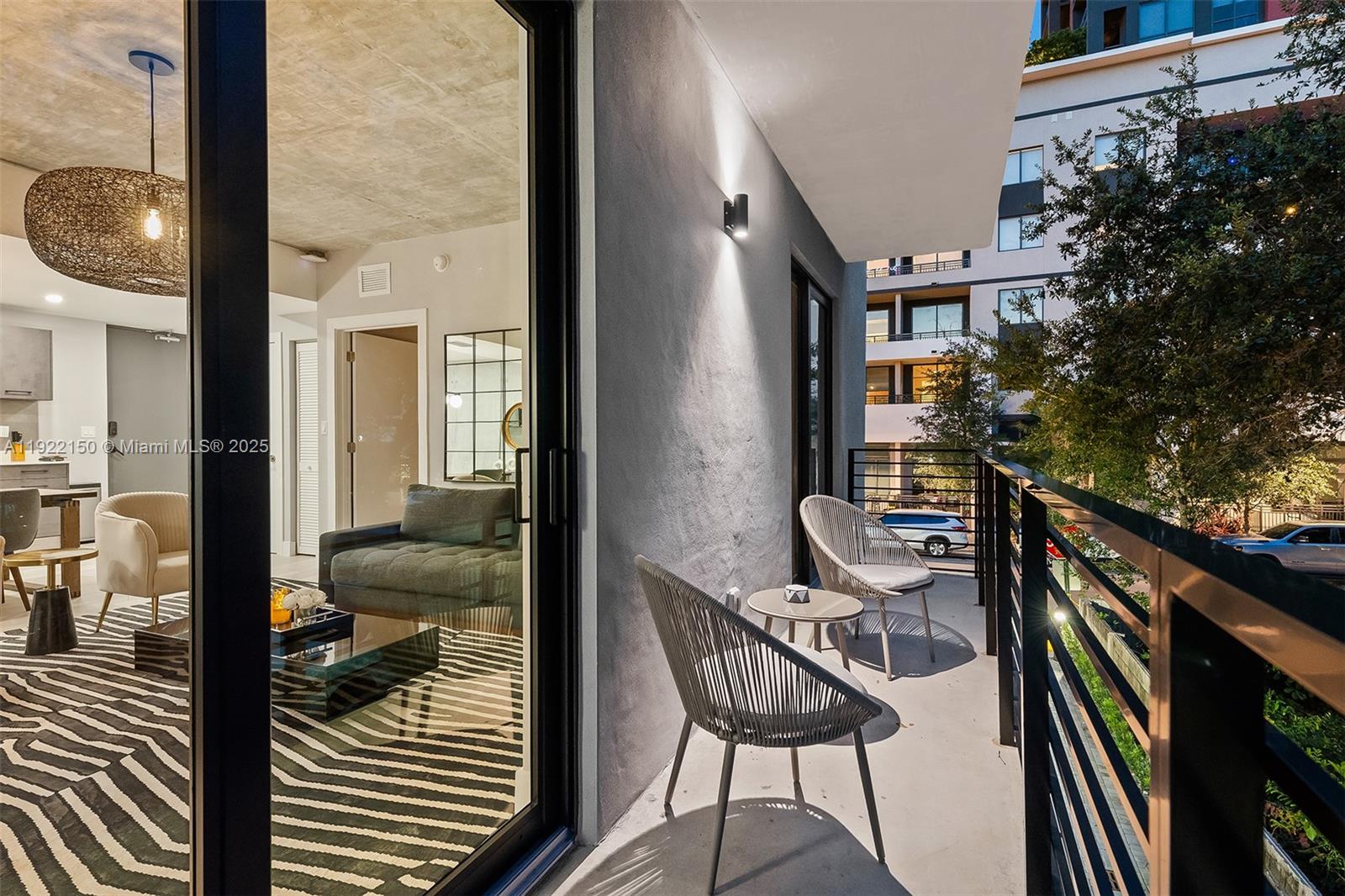   /   sq. ft. $ 2025-11-28 0 Photo