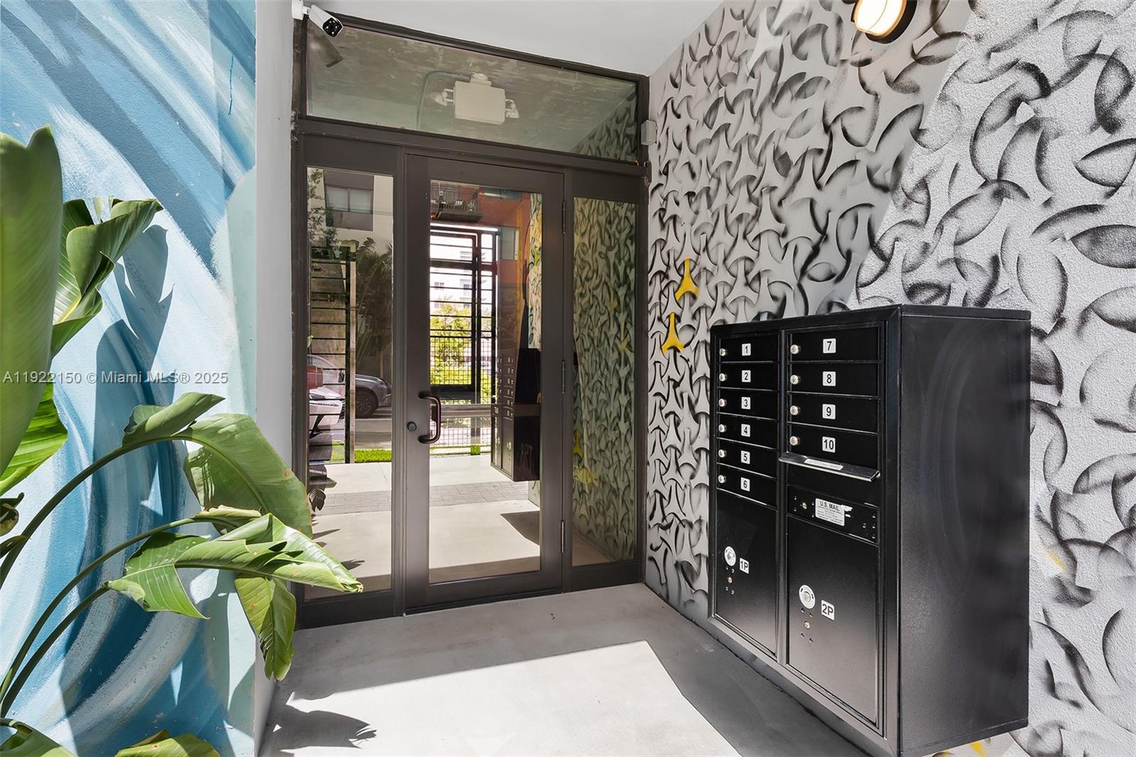   /   sq. ft. $ 2025-11-28 0 Photo