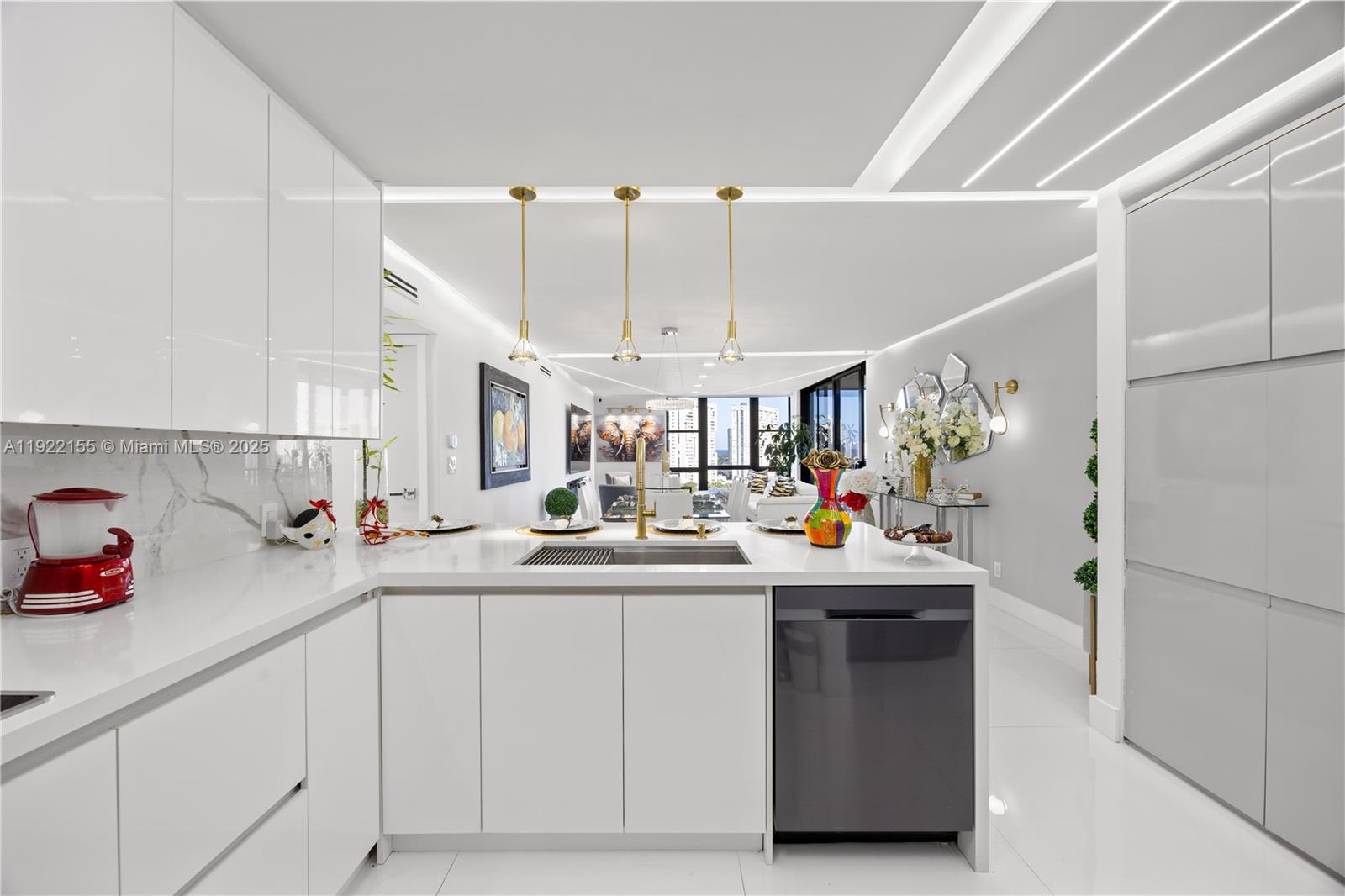 Photo of 20379 Country Club Dr  #1533, Aventura, Florida, 33180 - 