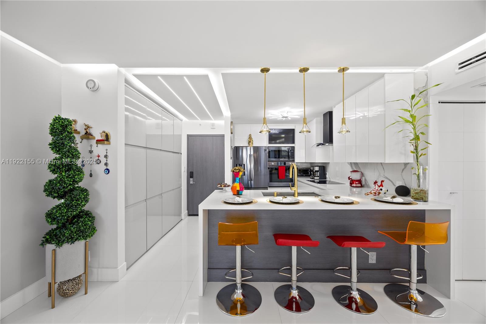 Photo of 20379 Country Club Dr  #1533, Aventura, Florida, 33180 - 