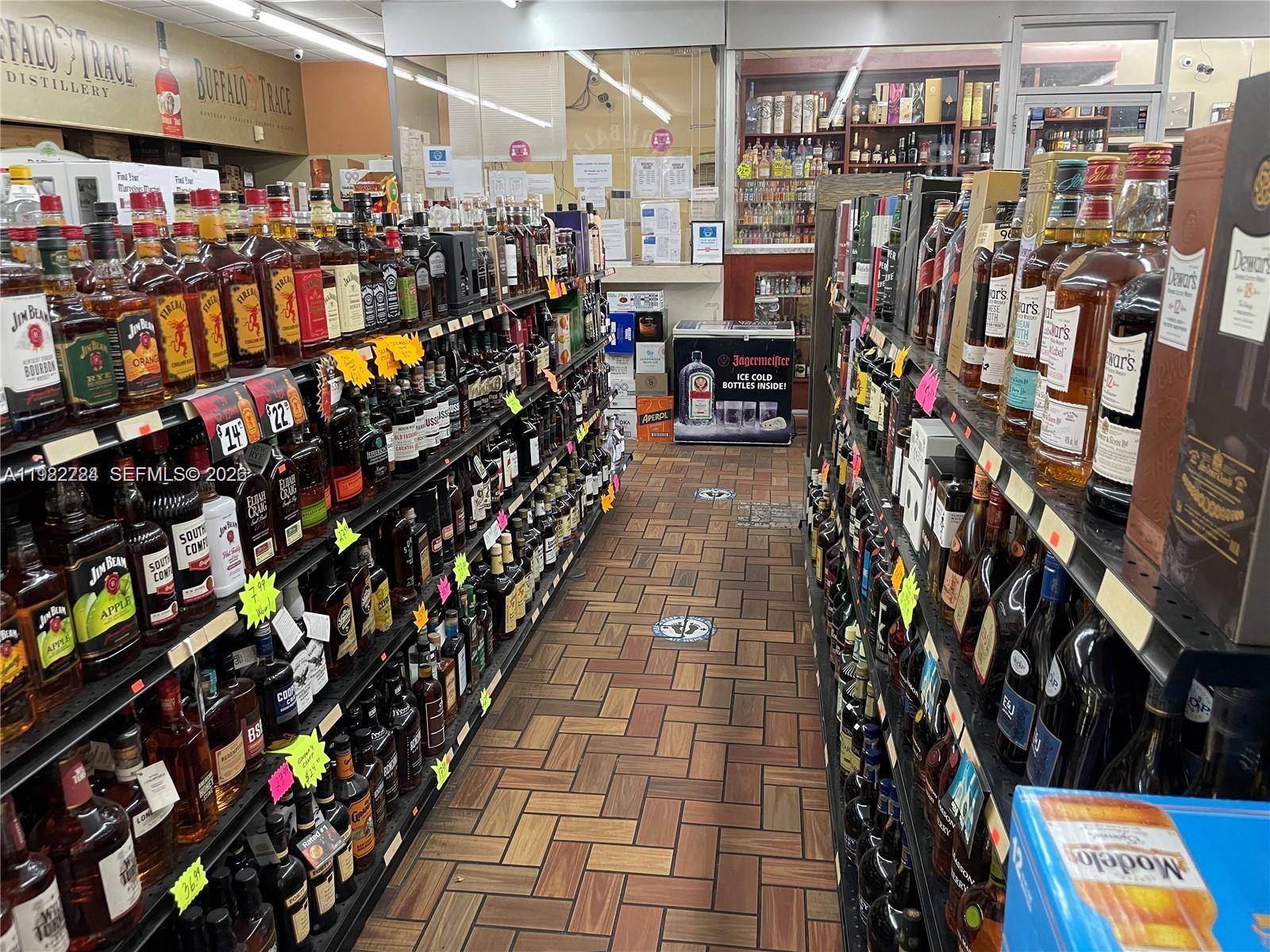   /   кв.футов $ 2026-01-13 0 Фото