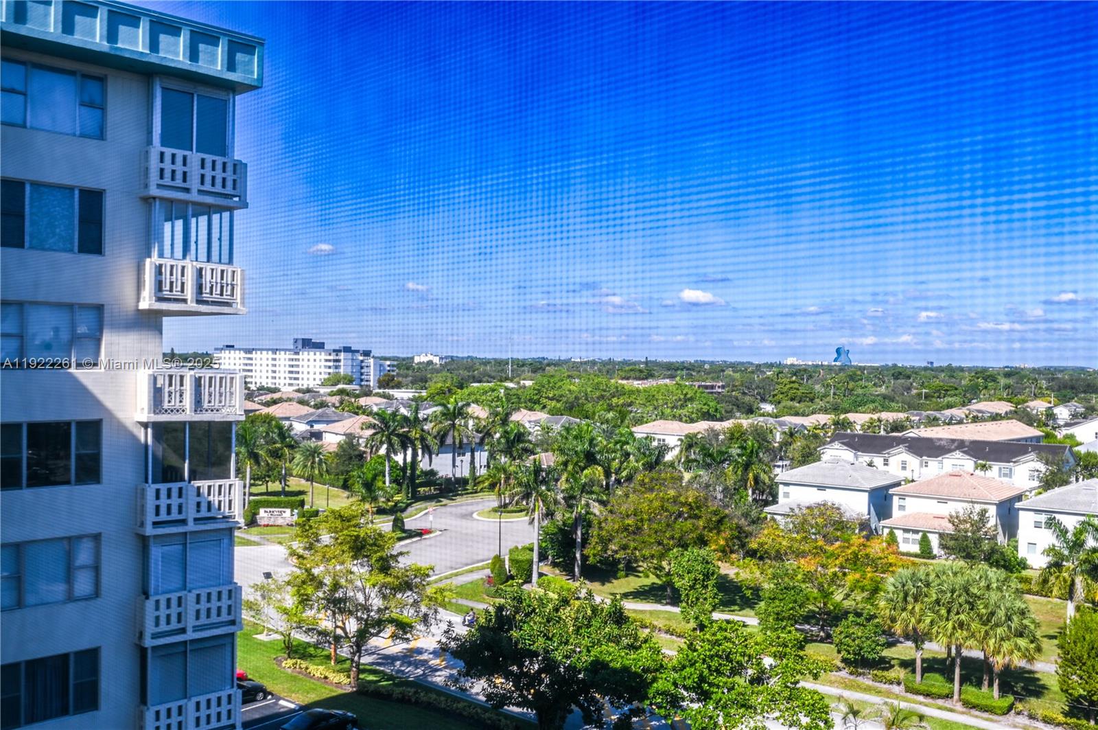 See details 804 1 / 2 844 sq. ft. $ 2025-11-29 0 Photo