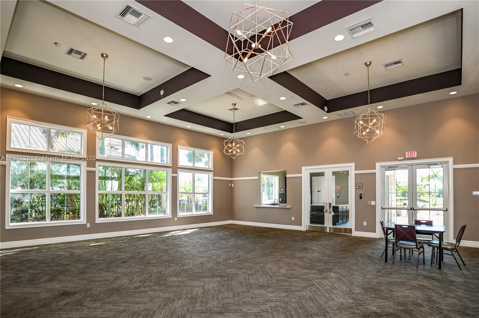 See details 804 1 / 2 844 sq. ft. $ 2025-11-29 0 Photo