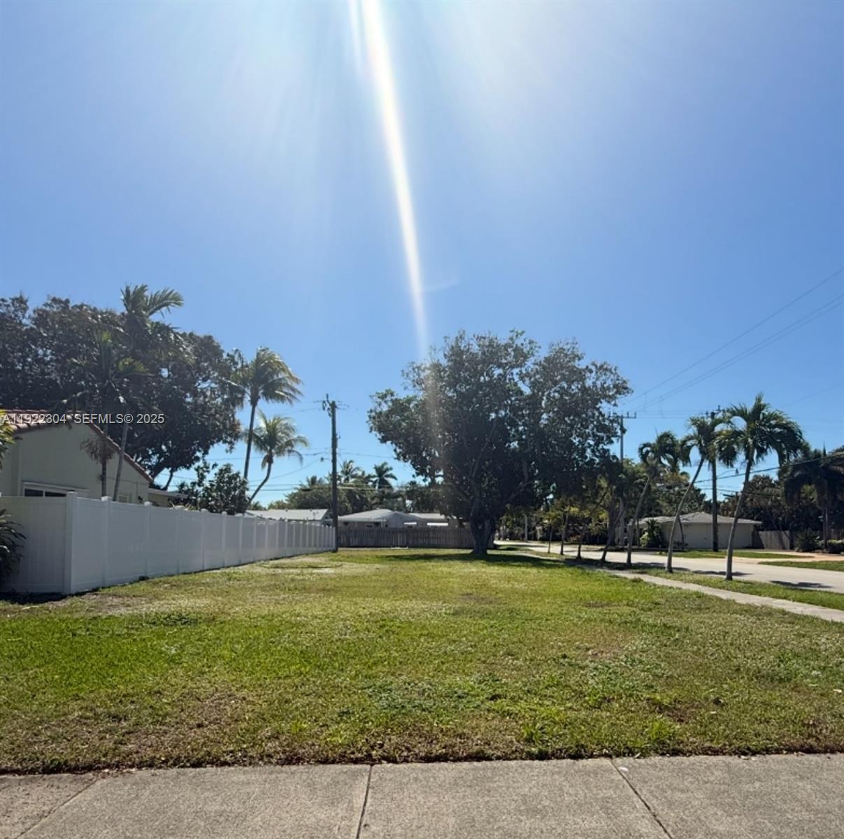 See details / sq. ft. $ 2025-11-29 0 Photo