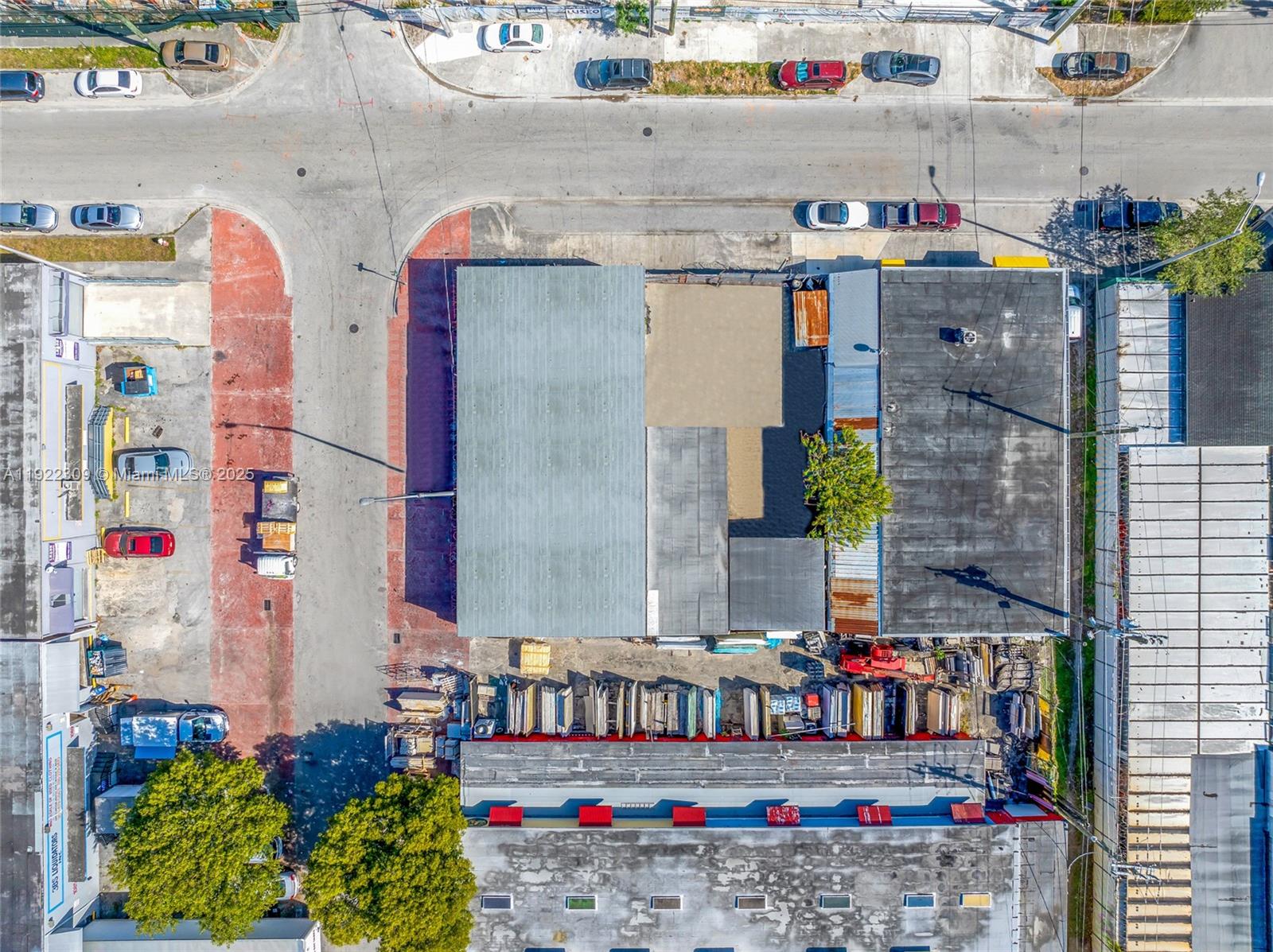 See details / sq. ft. $ 2025-11-29 0 Photo