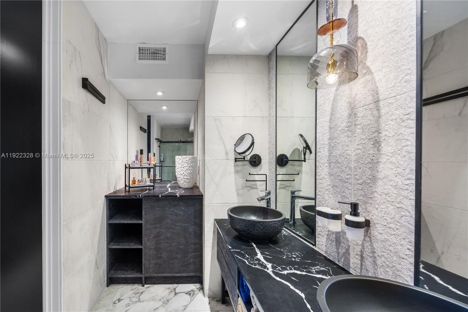 Photo of 20379 Country Club Dr  #2333, Aventura, Florida, 33180 - 