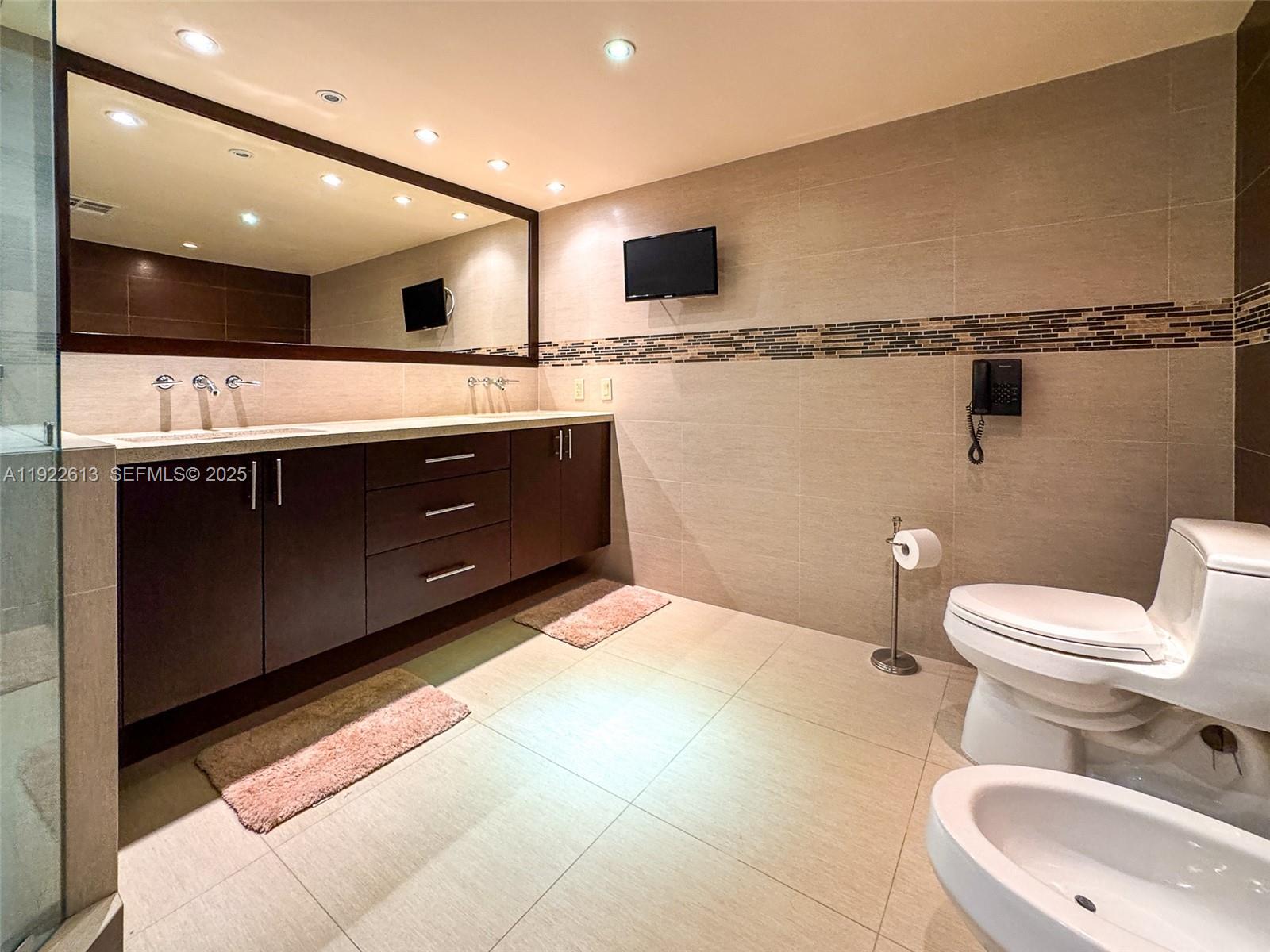 Photo of 8877 Collins Ave #809, Surfside, Florida, 33154 -