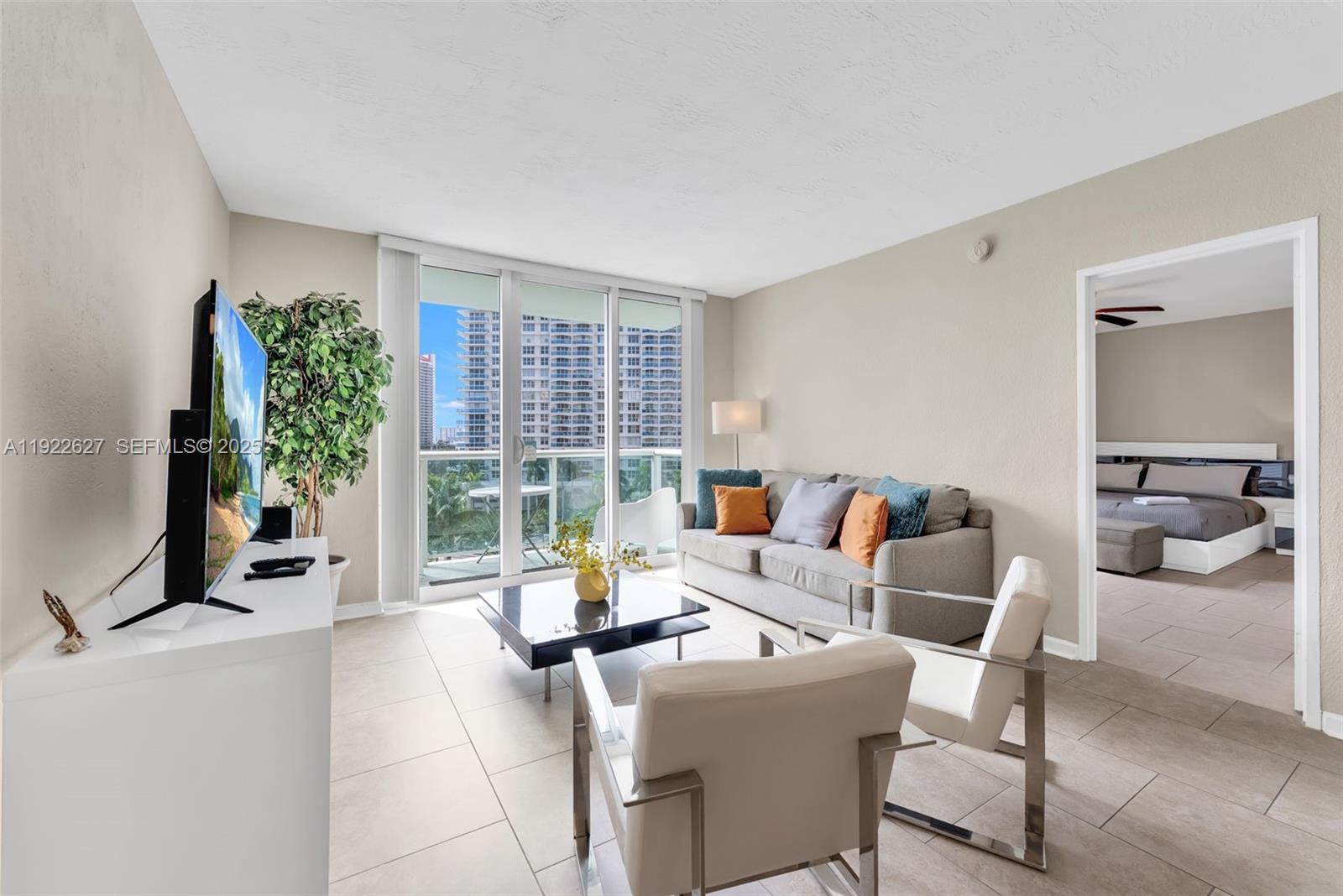 Photo of 3801 Ocean Dr  #7V, Hollywood, Florida, 33019 - 
