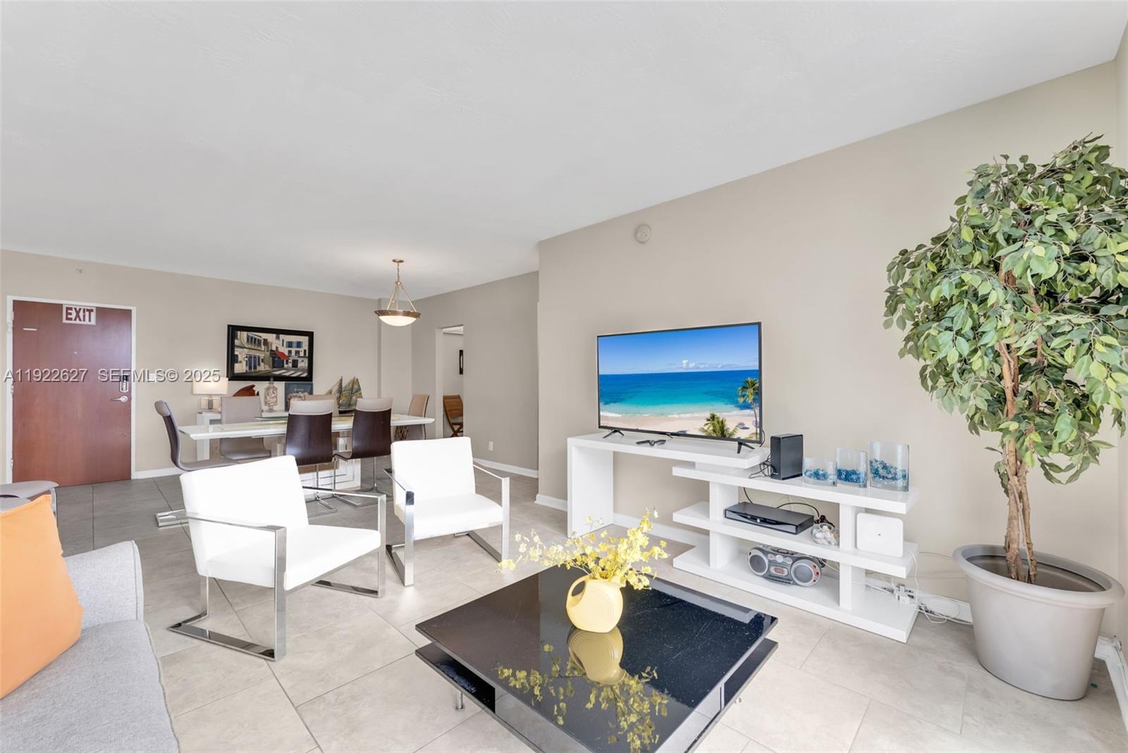 Photo of 3801 Ocean Dr  #7V, Hollywood, Florida, 33019 - 