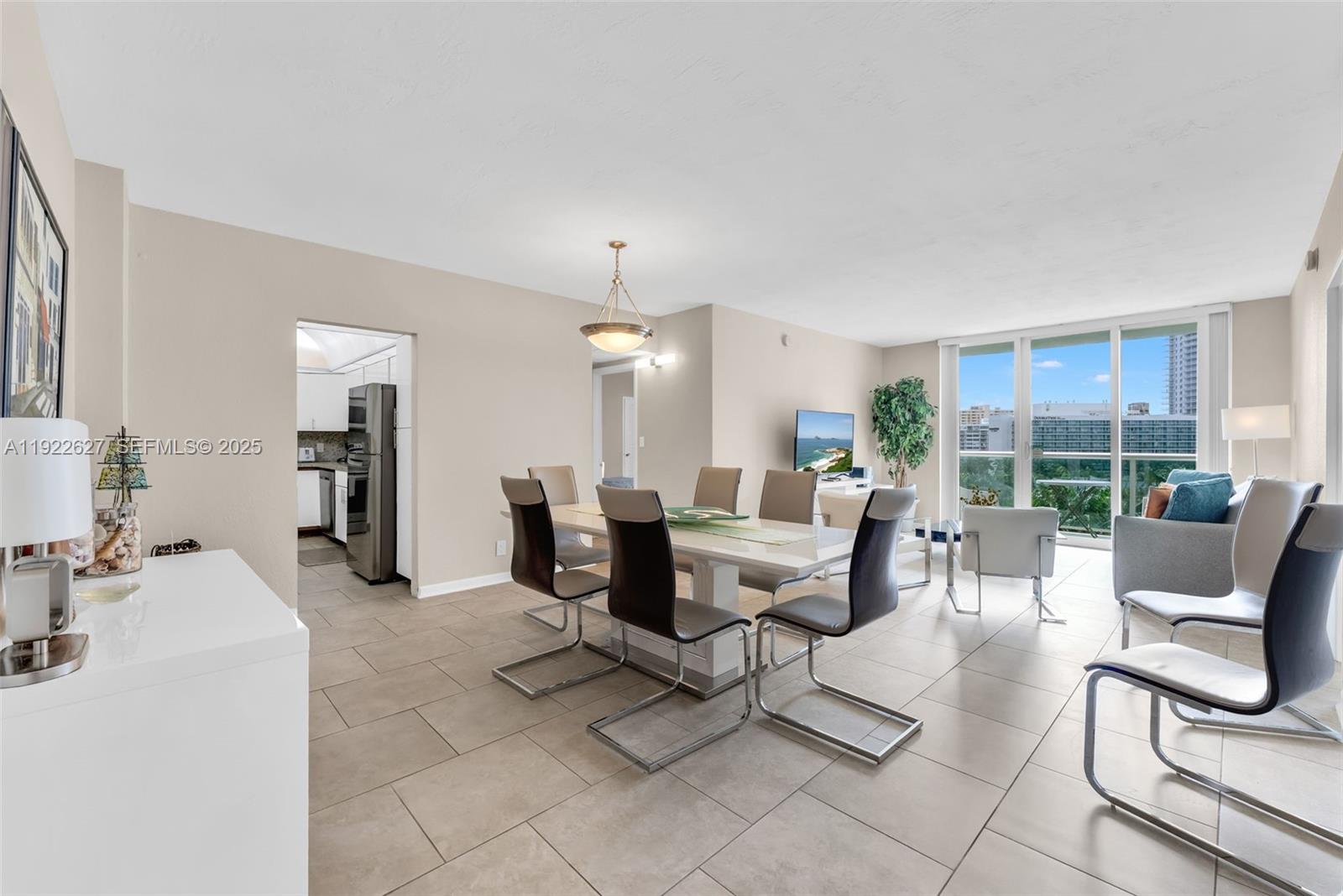 Photo of 3801 Ocean Dr  #7V, Hollywood, Florida, 33019 - 