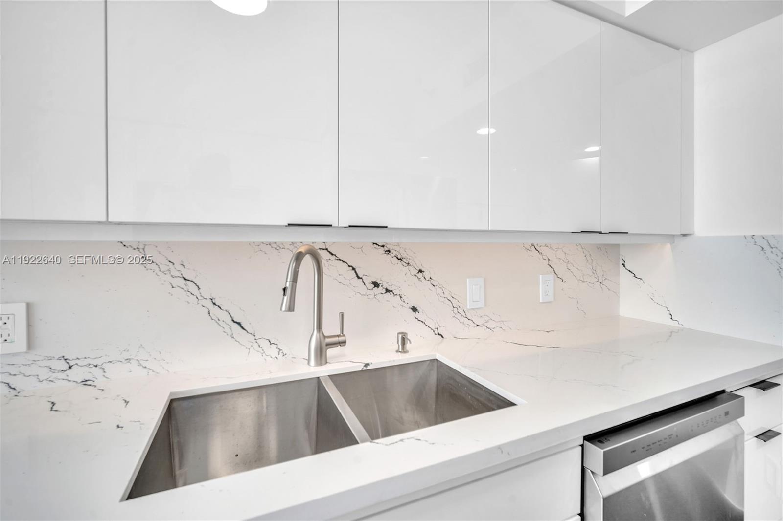 Photo of 16445 Collins Ave #2626, Sunny Isles Beach, Florida, 33160 -