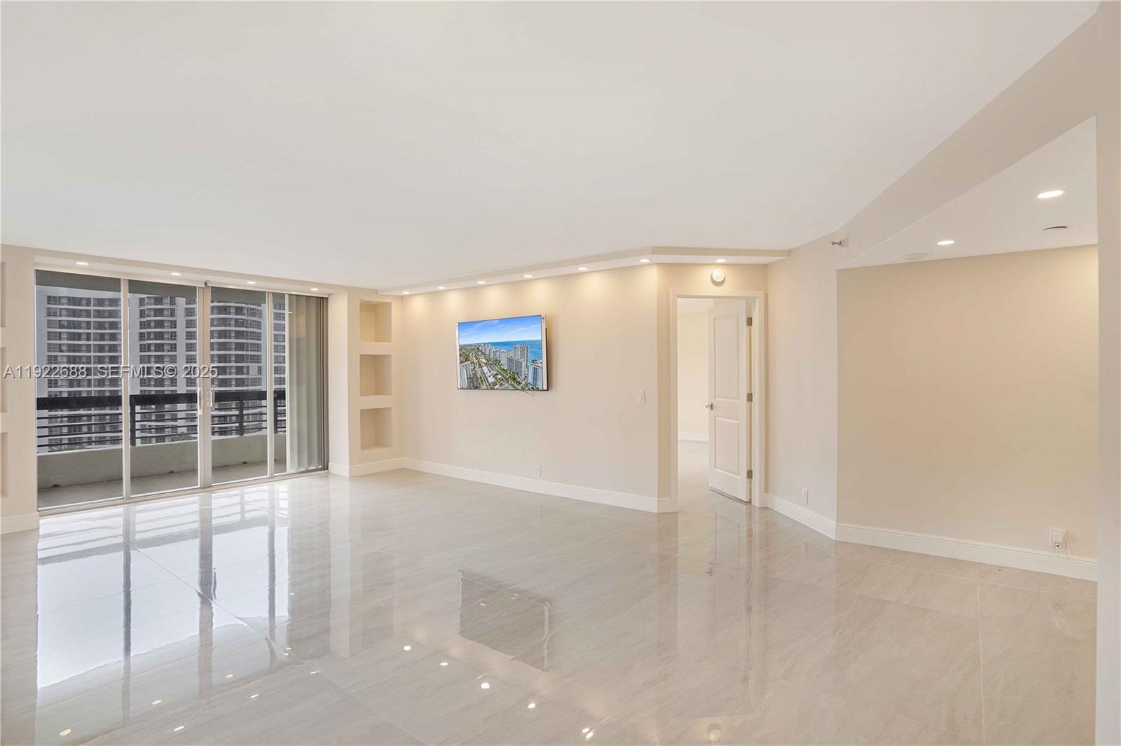 Photo of 3500 Mystic Pointe Dr  #1206, Aventura, Florida, 33180 - 