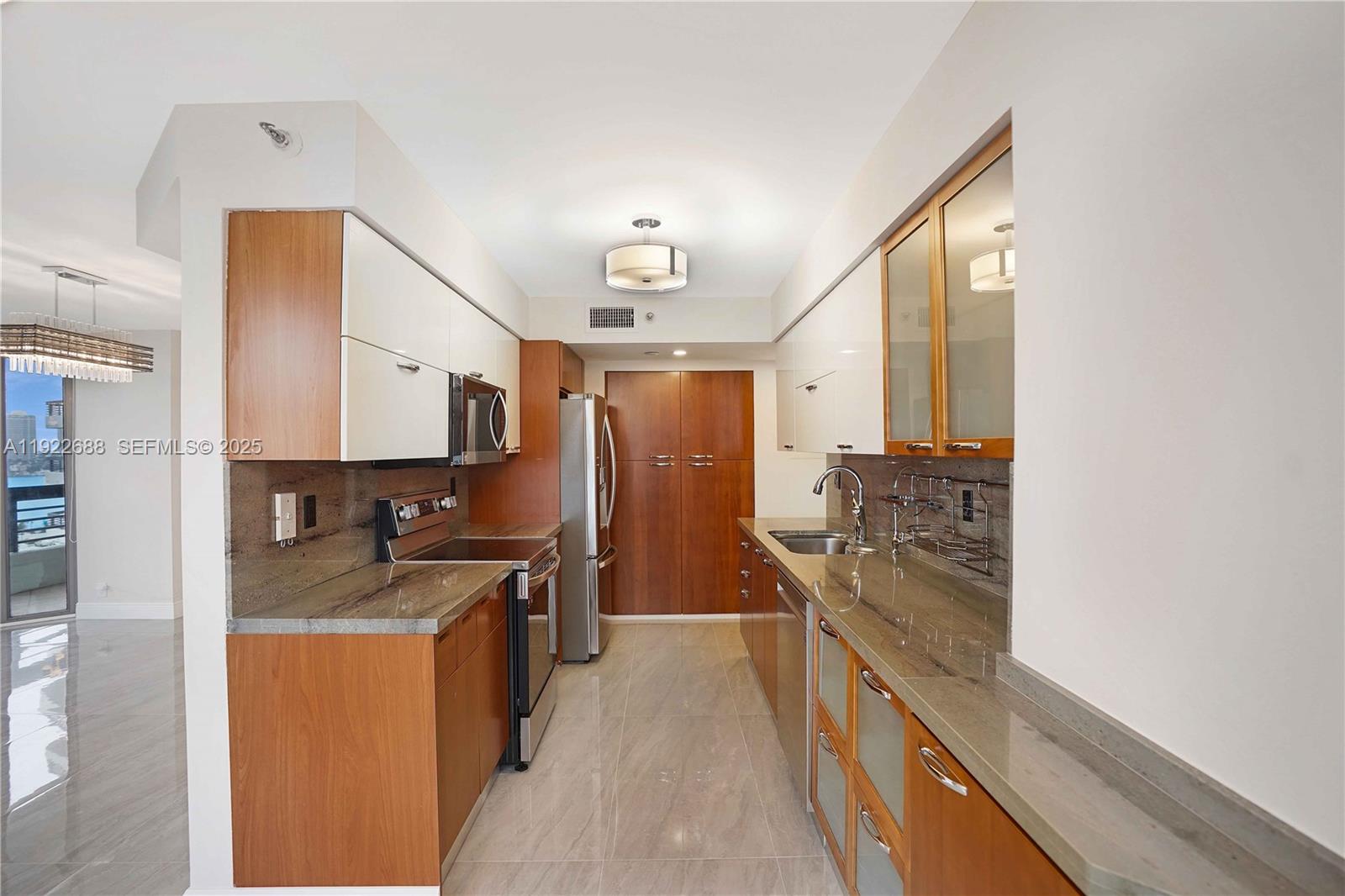 Photo of 3500 Mystic Pointe Dr  #1206, Aventura, Florida, 33180 - 