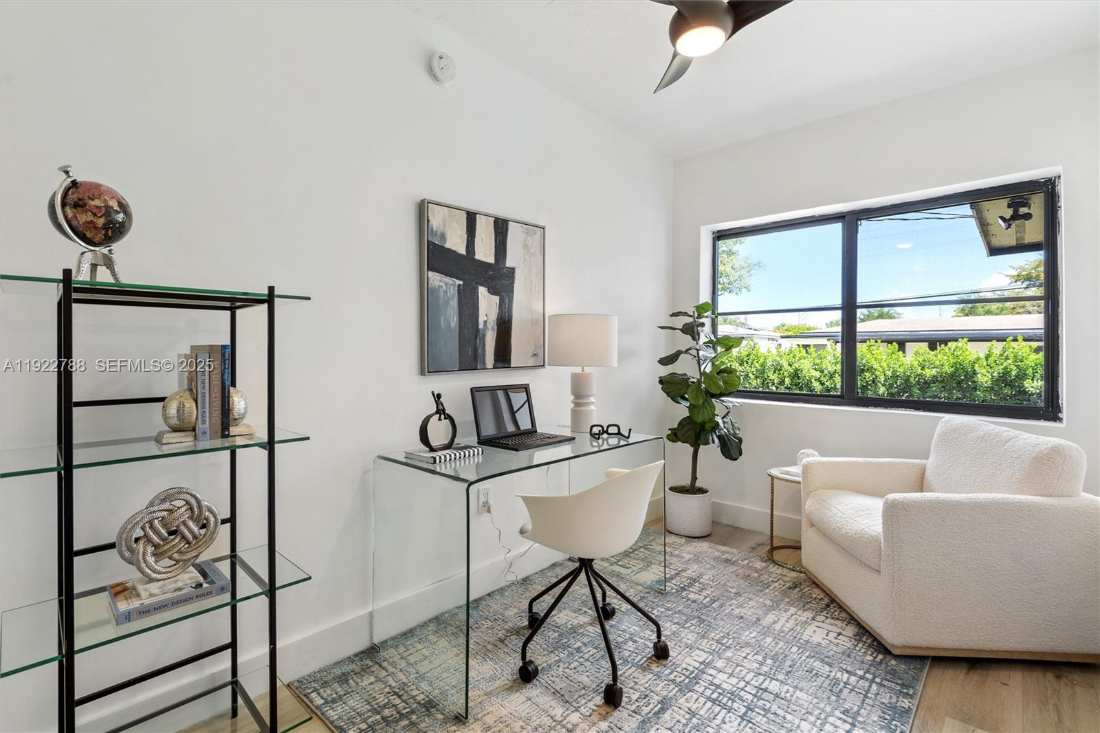 Ver detalles / 2422 sq. ft. $ 2025-12-01 0 foto