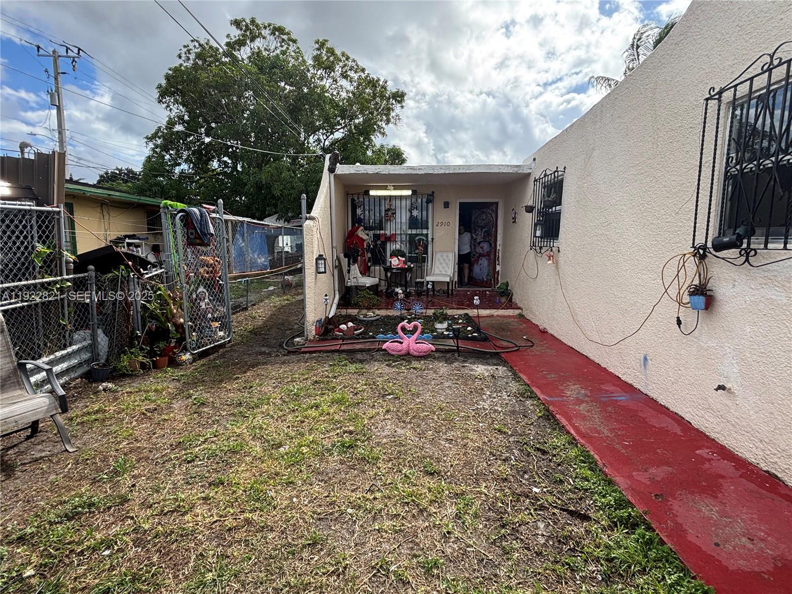 Ver detalles / 1524 sq. ft. $ 2025-12-01 0 foto