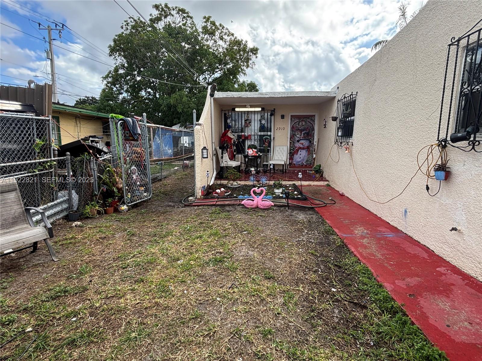 Ver detalles / 1524 sq. ft. $ 2025-12-01 0 foto