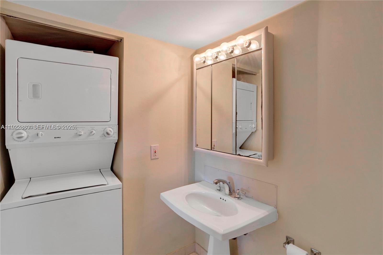 Photo of 3400 192nd St  #504, Aventura, Florida, 33180 - 