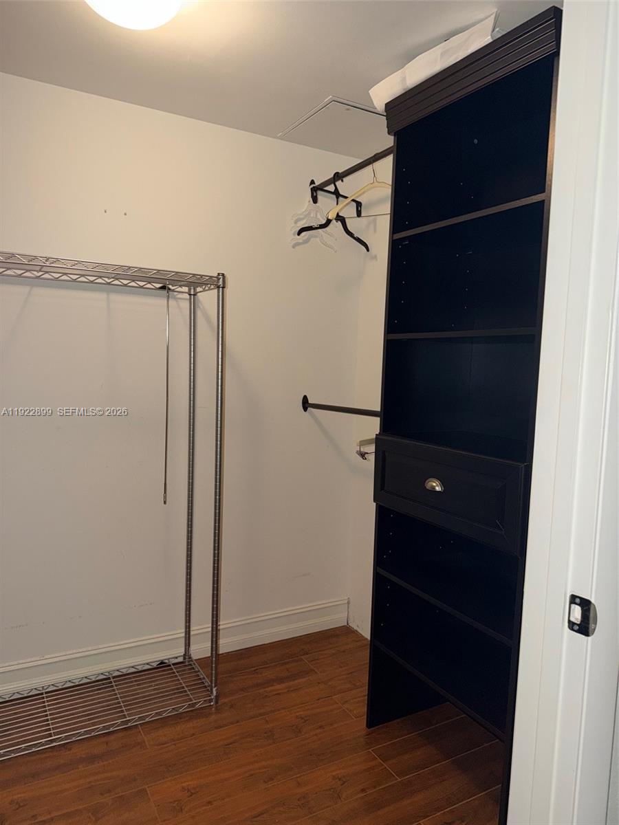 LP4206 2 / 1 1086 sq. ft. $ 2026-02-19 0 Photo