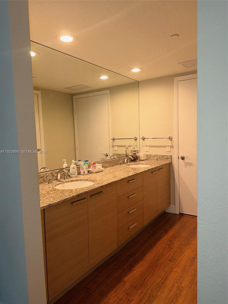 LP4206 2 / 1 1086 sq. ft. $ 2026-02-19 0 Photo