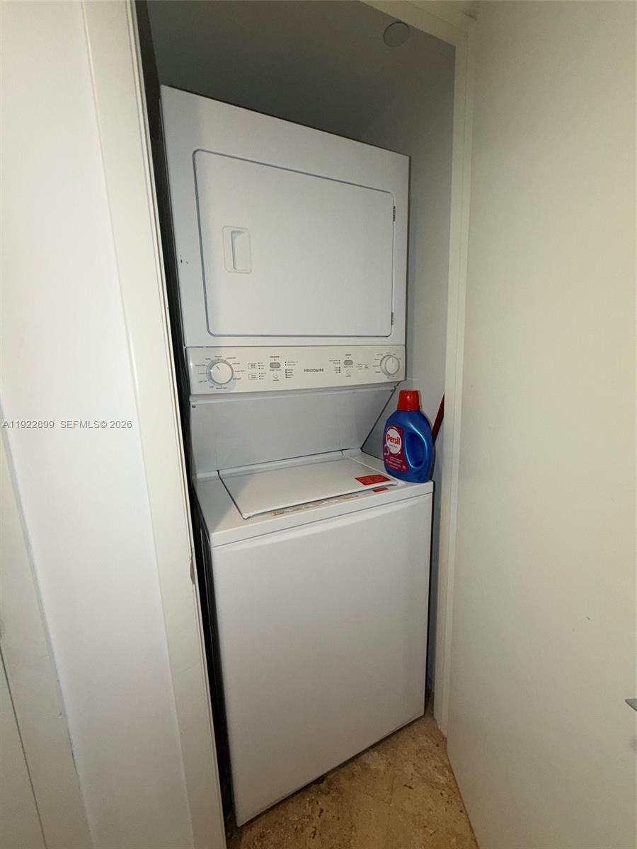 LP4206 2 / 1 1086 sq. ft. $ 2026-02-19 0 Photo