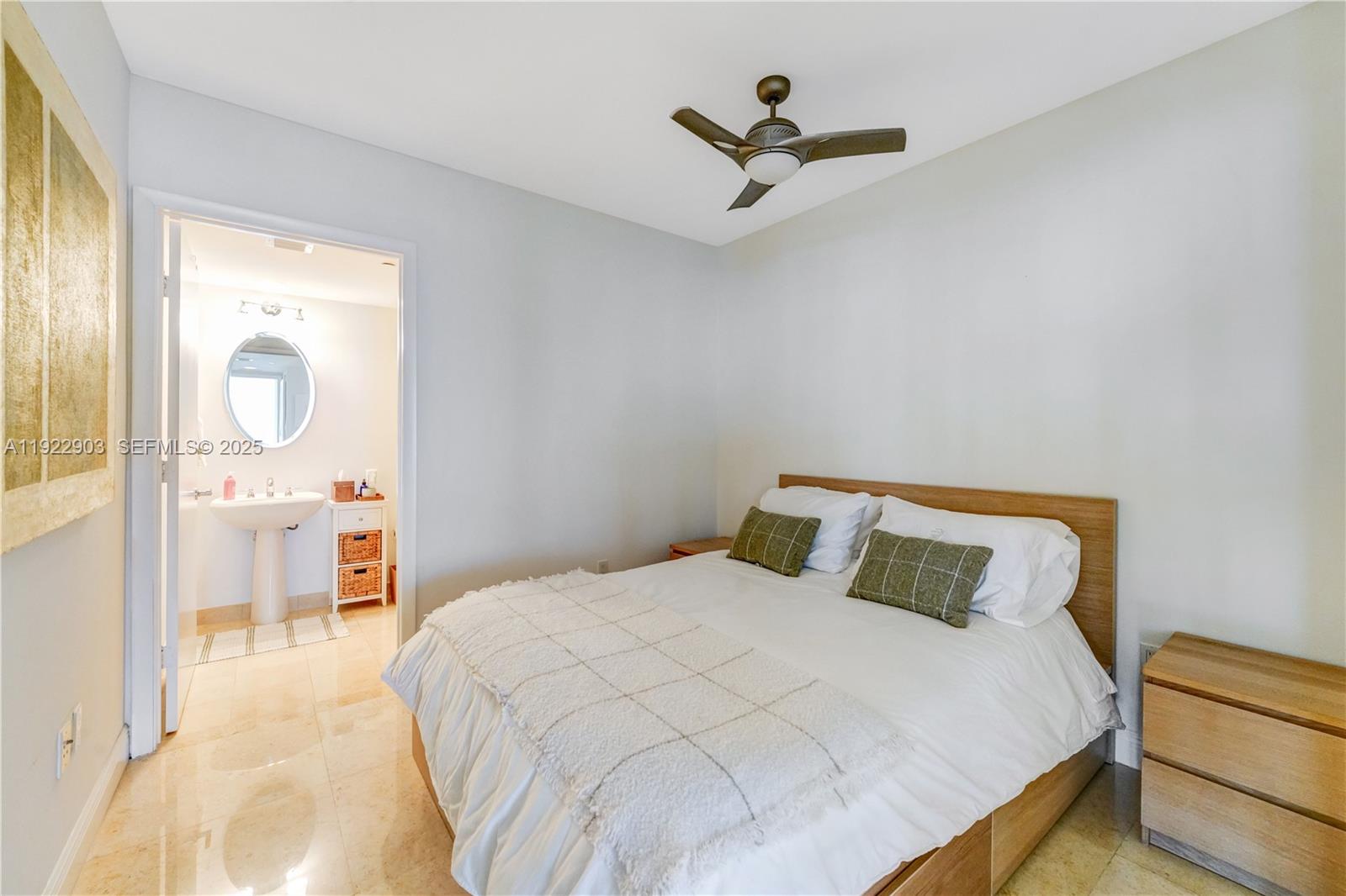 3002 3 / 3 2065 sq. ft. $ 2026-03-06 0 foto