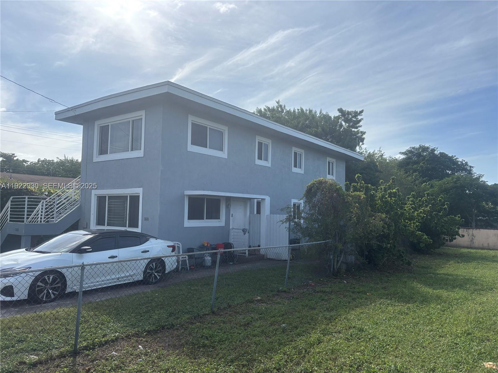 Ver detalles / 1500 sq. ft. $ 2025-12-01 0 foto