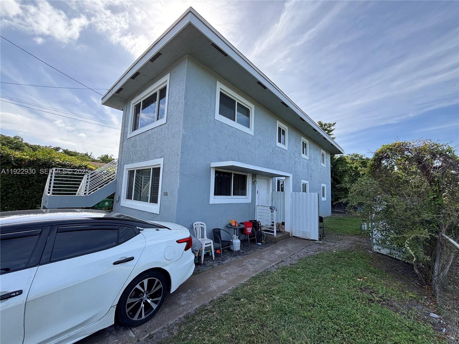 Ver detalles / 1500 sq. ft. $ 2025-12-01 0 foto